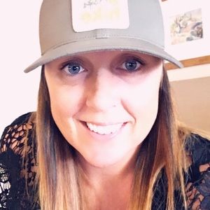 Meet your Posher, Jenn